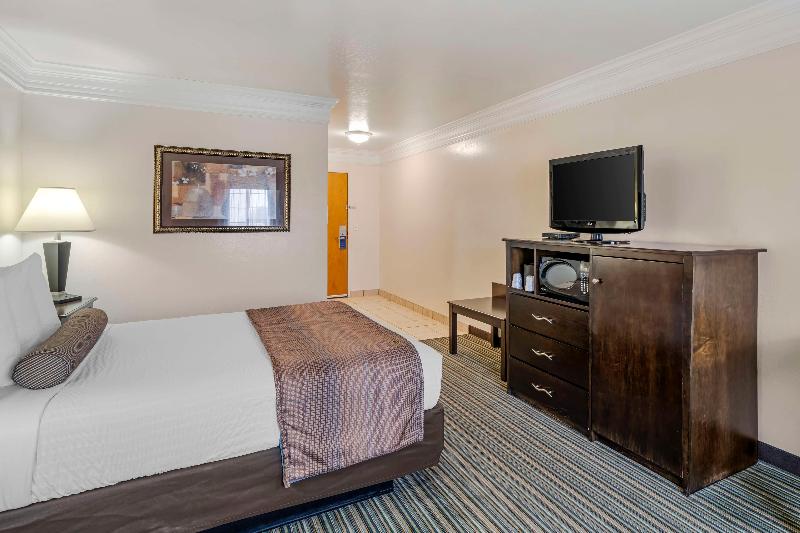 Best Western Liberty Inn image