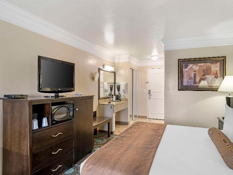 Best Western Liberty Inn image