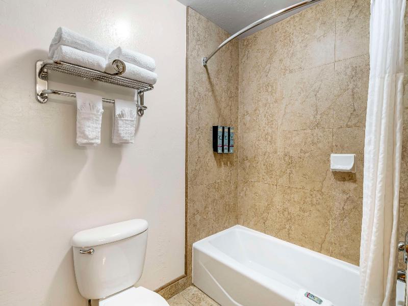 Best Western Liberty Inn image