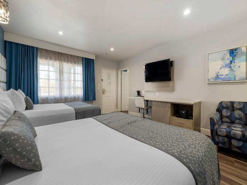 Best Western Orange Plaza image