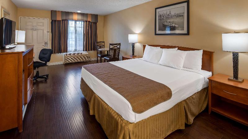 Best Western Palm Garden Inn image
