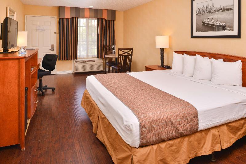 Best Western Palm Garden Inn image