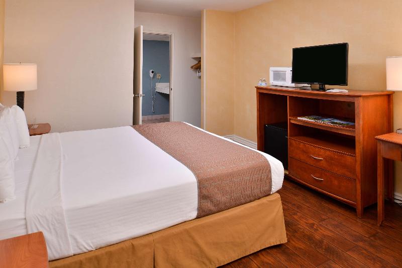 Best Western Palm Garden Inn image