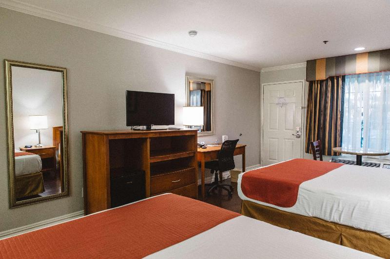 Best Western Palm Garden Inn image