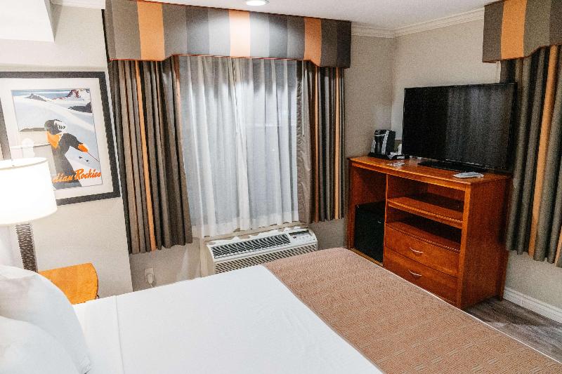 Best Western Palm Garden Inn image