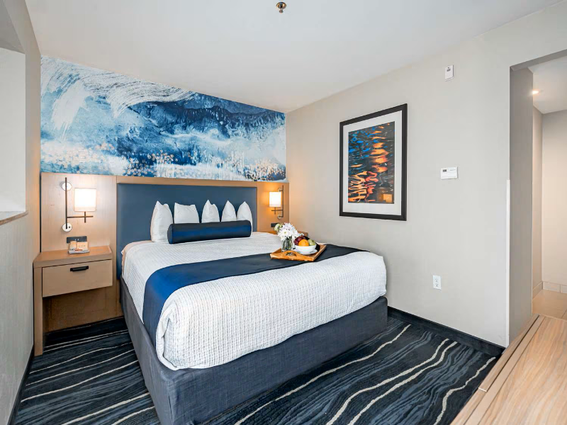 Best Western Plus Marina Gateway Hotel image