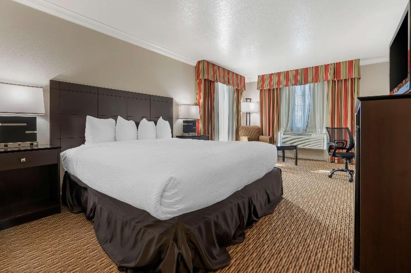 Best Western Colonial Inn image