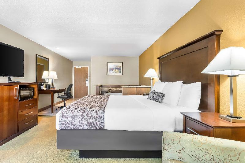 Best Western California City Inn & Suites image