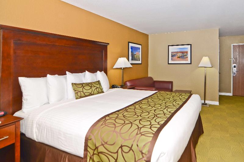 Best Western California City Inn & Suites image