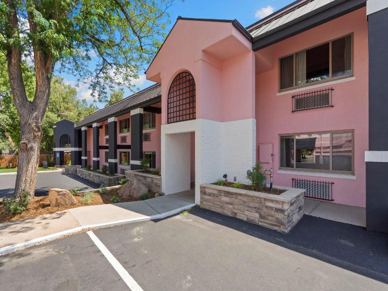 Best Western University Inn