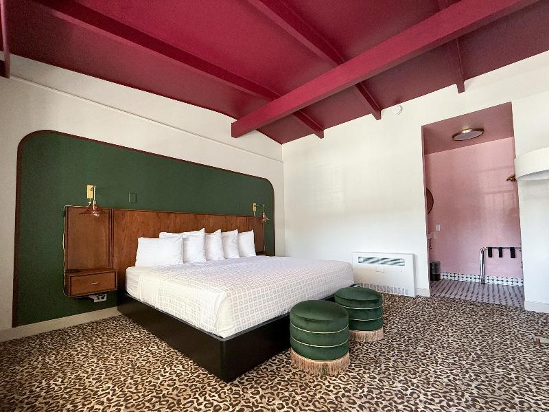 Best Western University Inn image