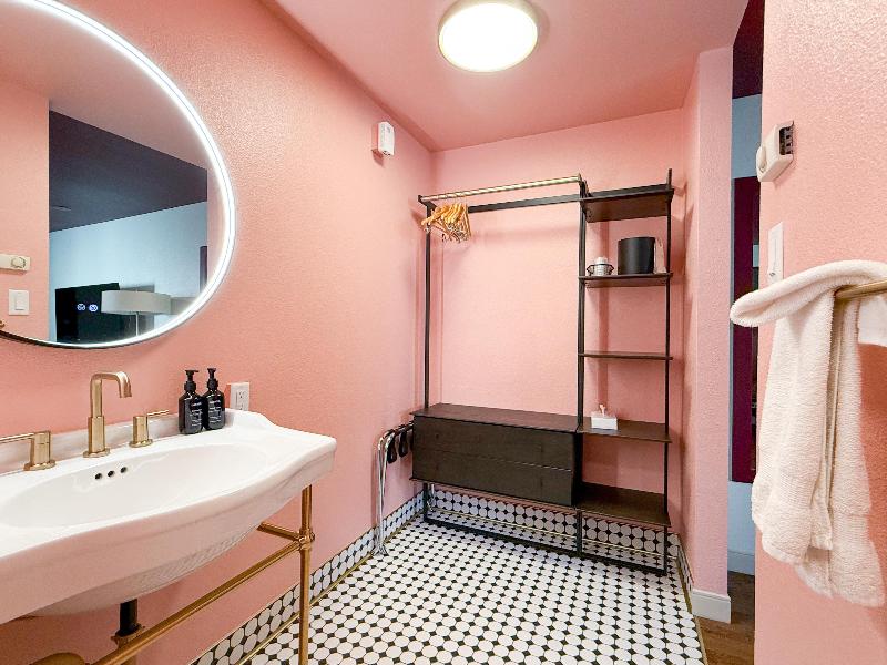 Best Western University Inn image