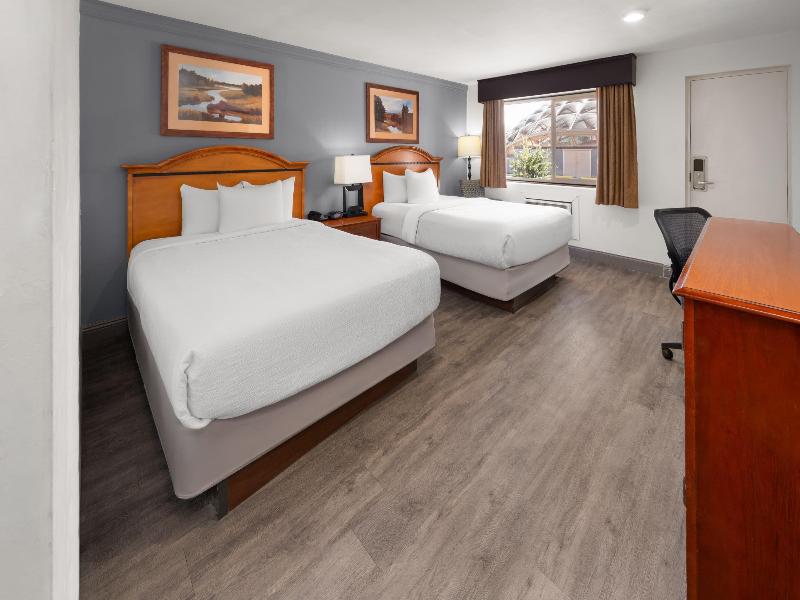 Baymont By Wyndham Durango image