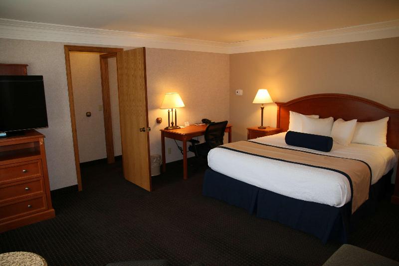 Best Western Plus Silver Saddle image