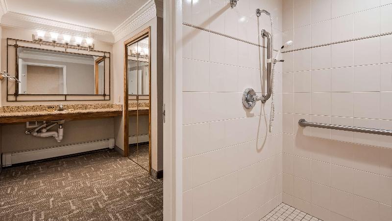 Best Western Plus Silver Saddle image