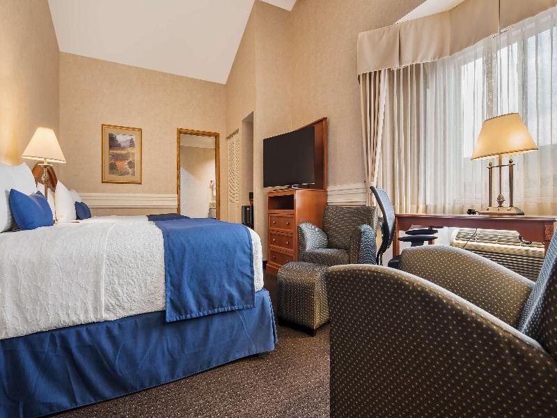 Best Western Plus Silver Saddle image