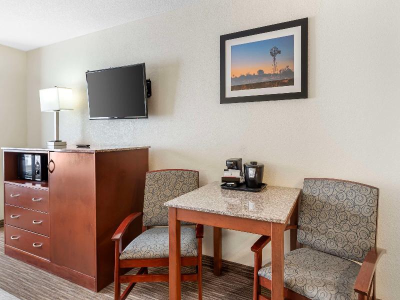 Best Western Executive Inn & Suites image
