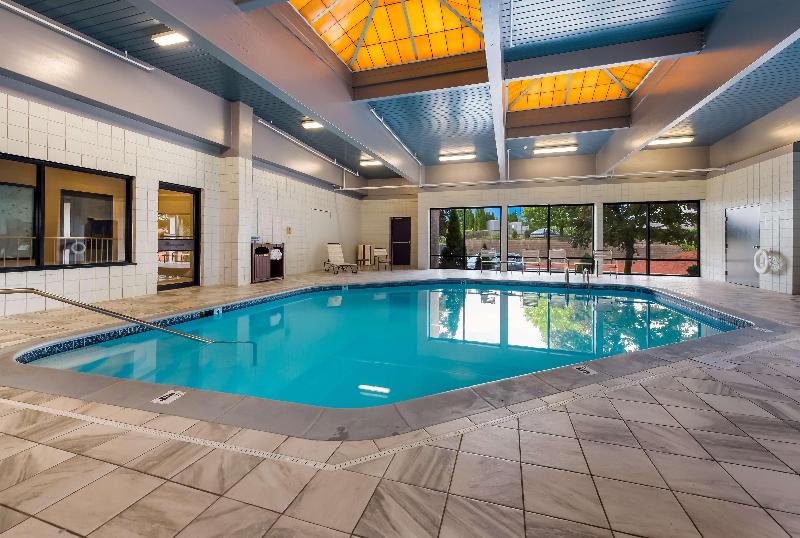 Bw Executive Hotel Of New Haven-West Haven image