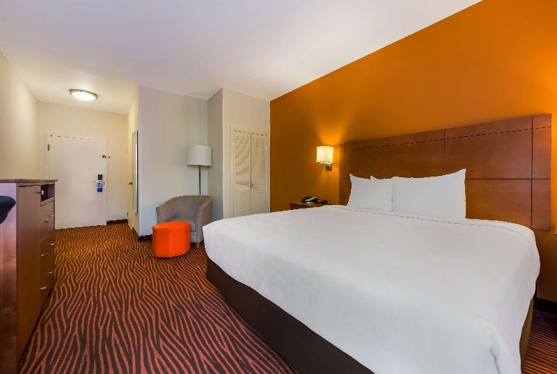 Bw Executive Hotel Of New Haven-West Haven image
