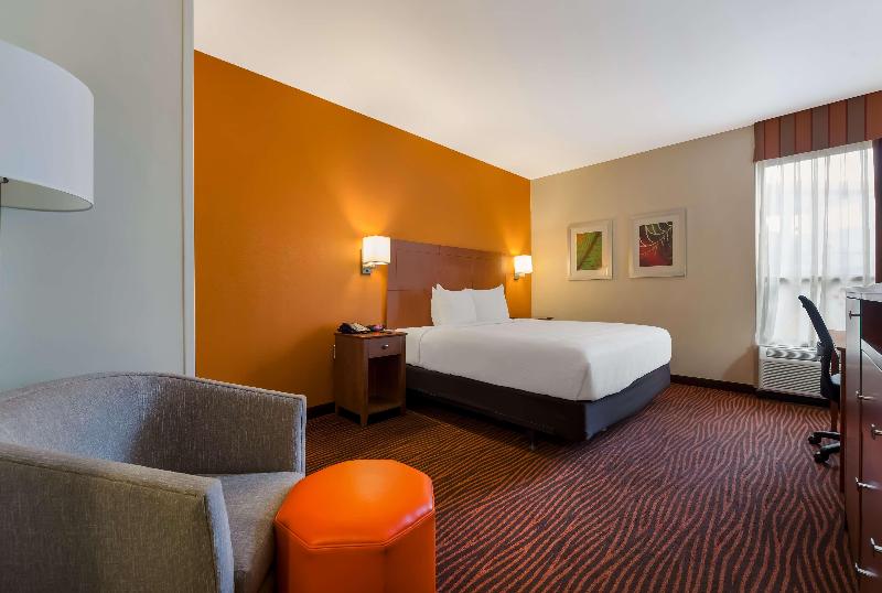 Bw Executive Hotel Of New Haven-West Haven image