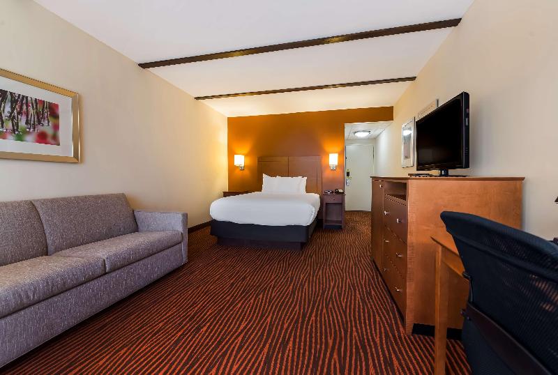 Bw Executive Hotel Of New Haven-West Haven image
