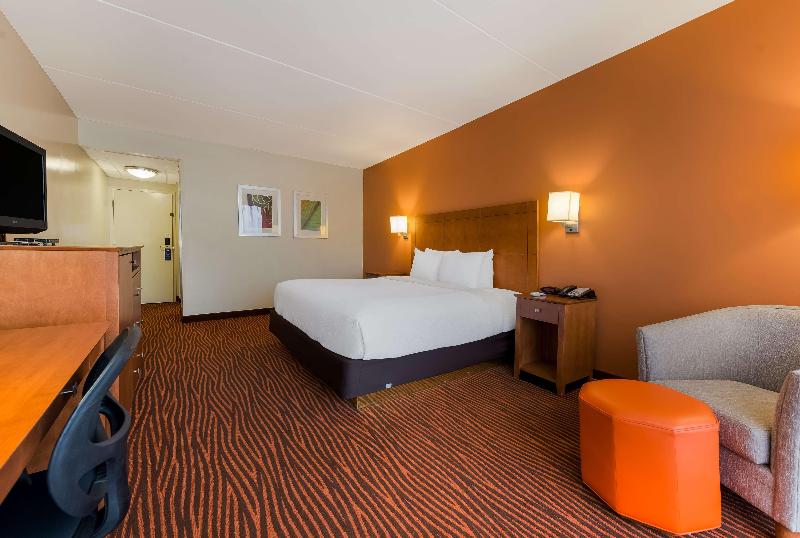 Bw Executive Hotel Of New Haven-West Haven image