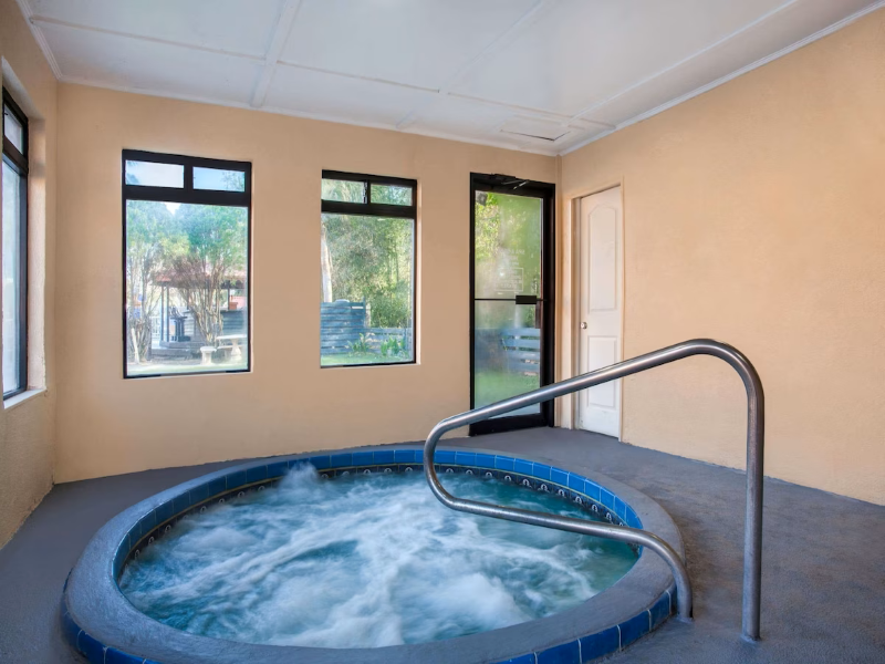 Baymont by Wyndham Lake City image