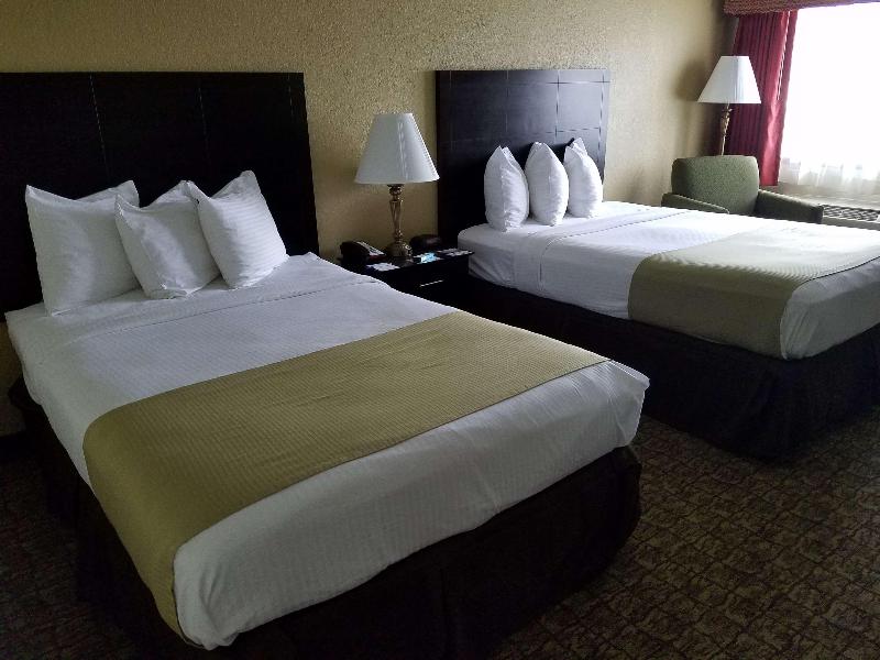 Best Western Crossroads Inn image