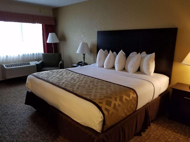 Best Western Crossroads Inn image