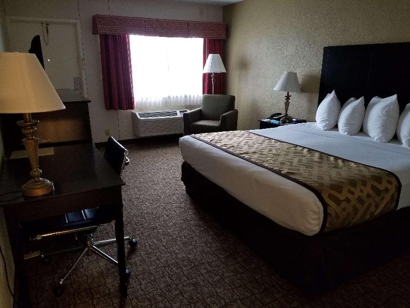 Best Western Crossroads Inn image