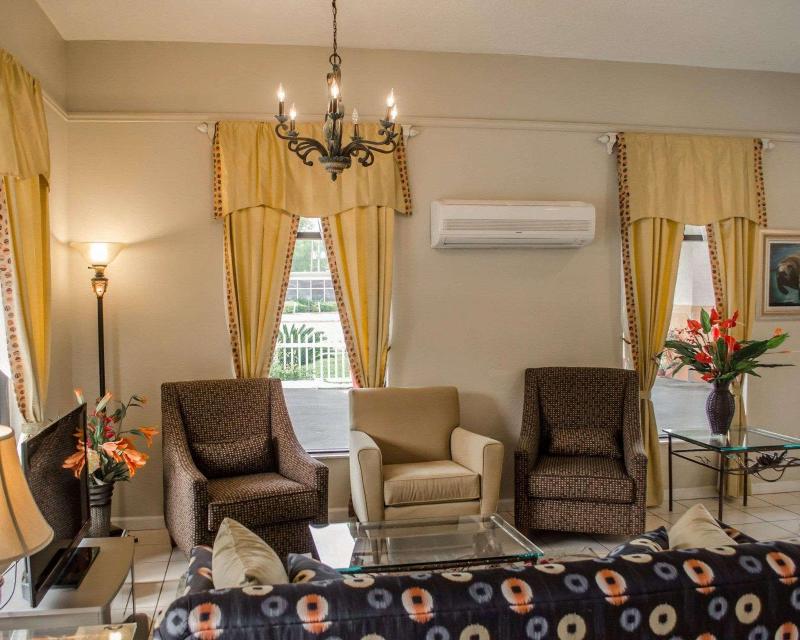 Quality Inn Near Manatee Springs State Park image