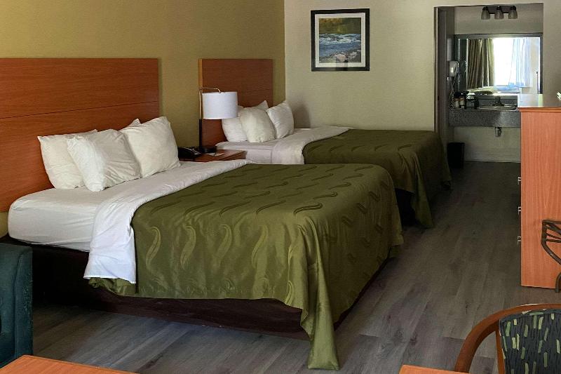 Quality Inn Near Manatee Springs State Park image