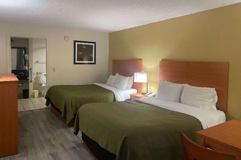 Quality Inn Near Manatee Springs State Park image
