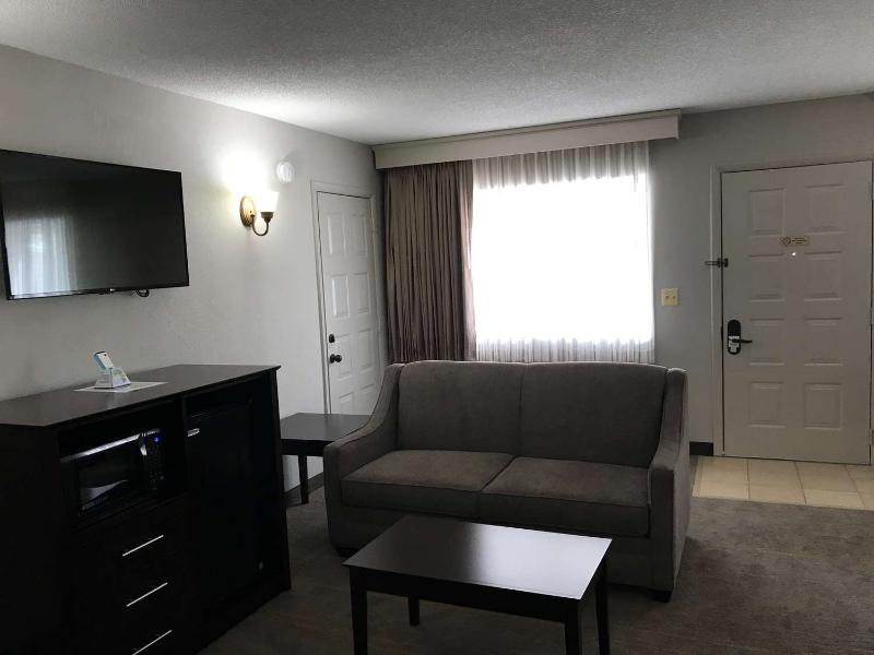 Best Western Inn of Palatka image
