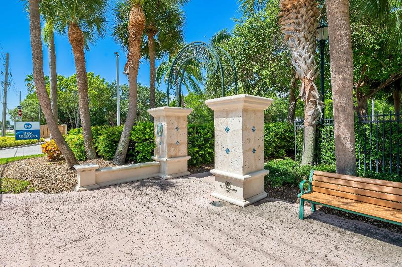 Best Western Intracoastal Inn image