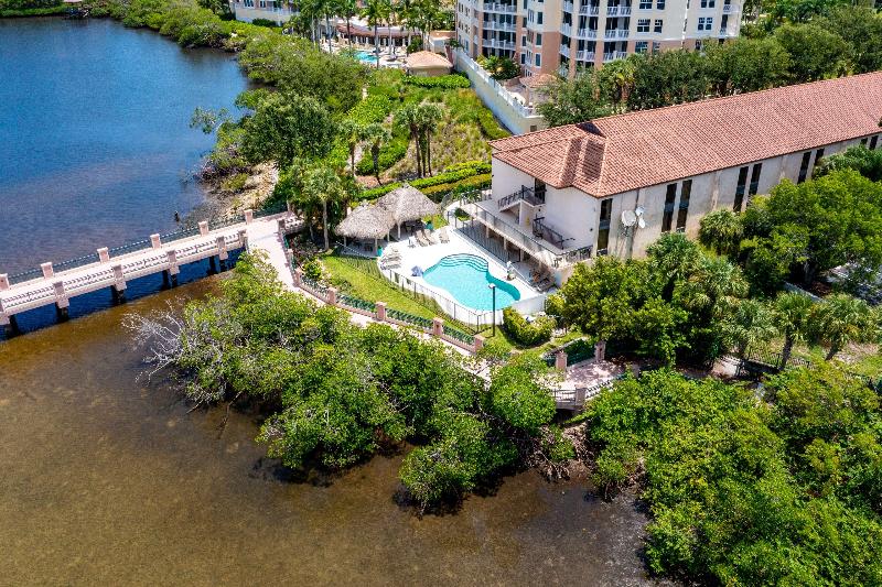 Best Western Intracoastal Inn image