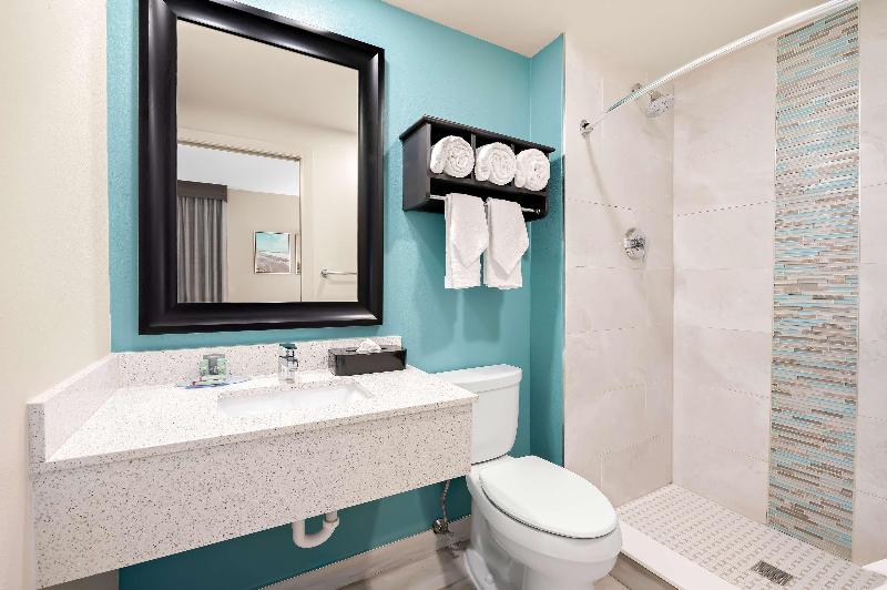 Best Western Intracoastal Inn image