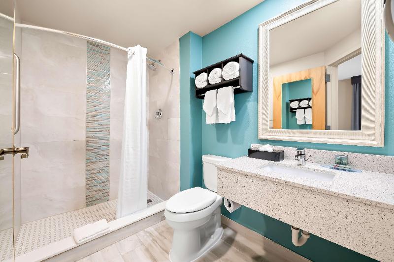 Best Western Intracoastal Inn image