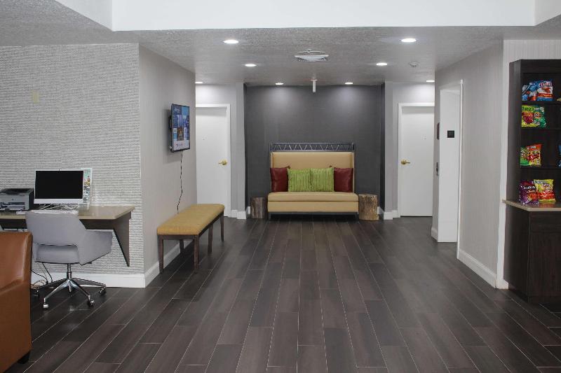Best Western Heritage Inn & Suites image