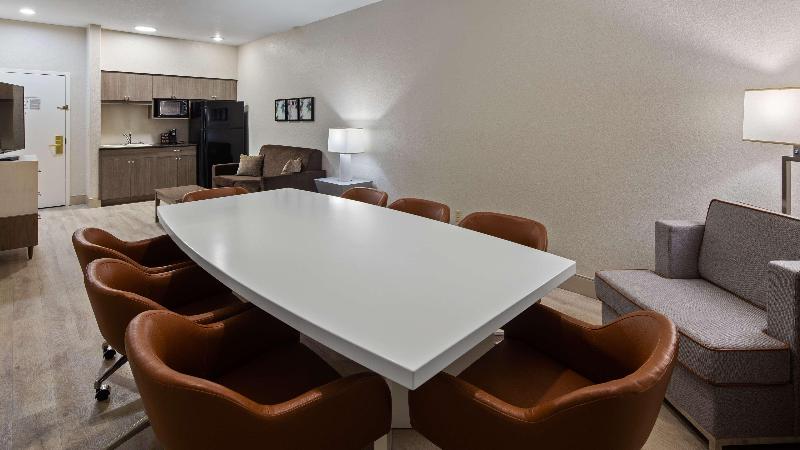 Best Western Heritage Inn & Suites image