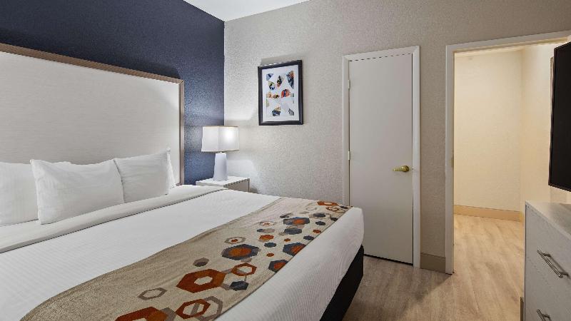 Best Western Heritage Inn & Suites image