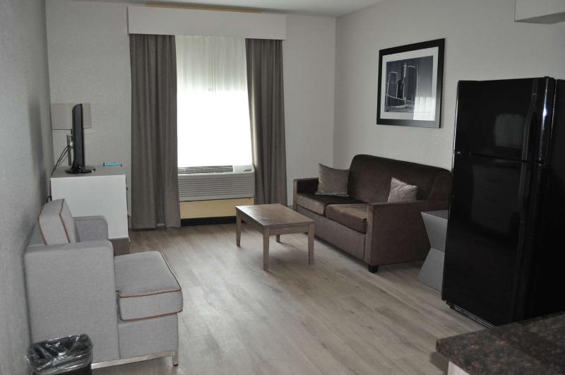 Best Western Heritage Inn & Suites image