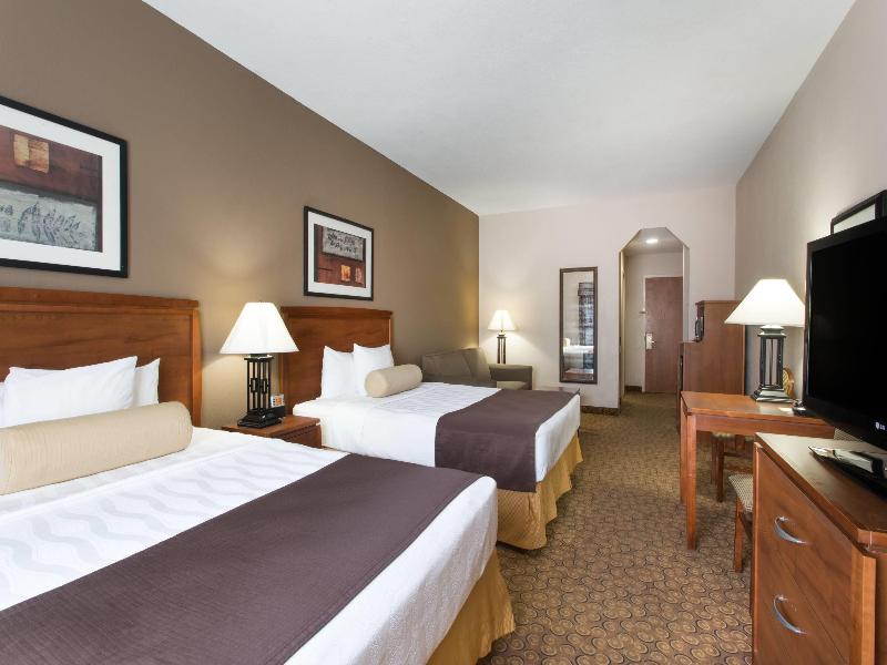 Days Inn & Suites by Wyndham Fort Pierce I-95 image