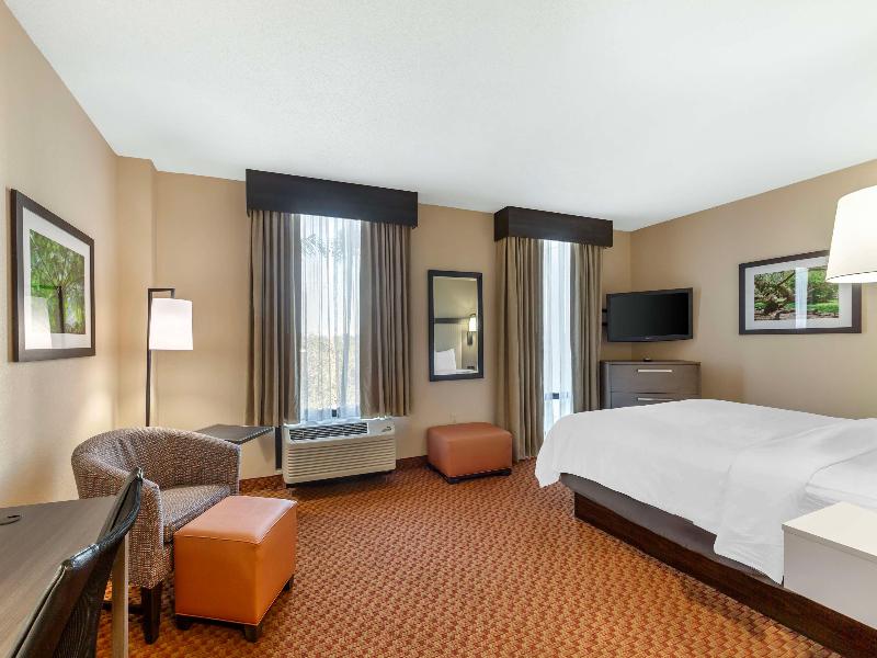 Best Western Plus Kendall Hotel & Suites image