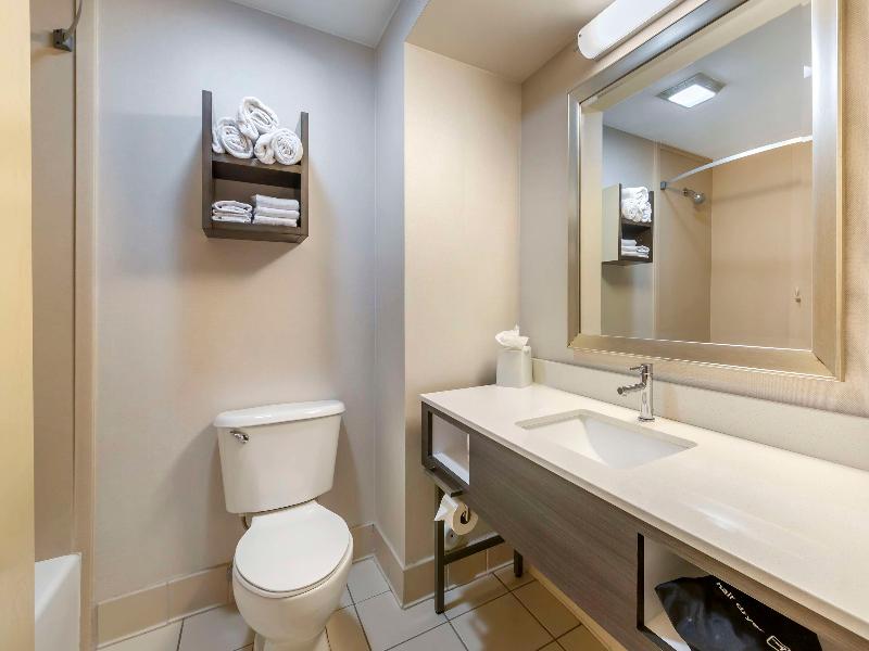 Best Western Plus Kendall Hotel & Suites image