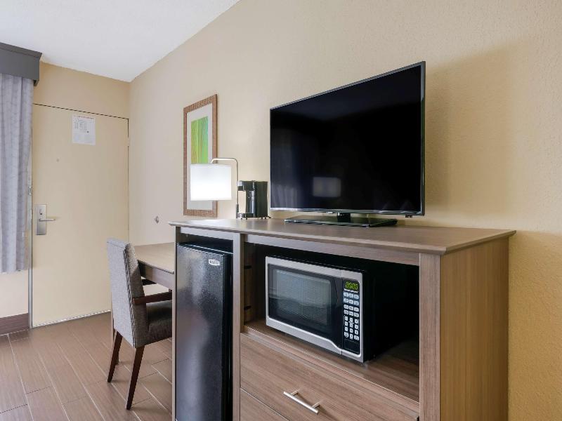 Best Western Downtown Stuart image