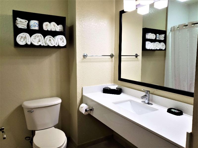 Best Western Edgewater Inn image