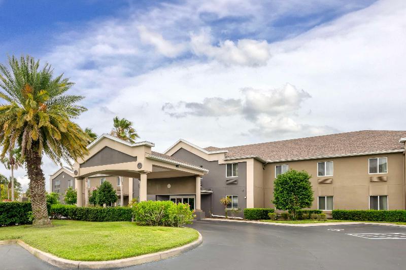 Best Western Edgewater Inn image