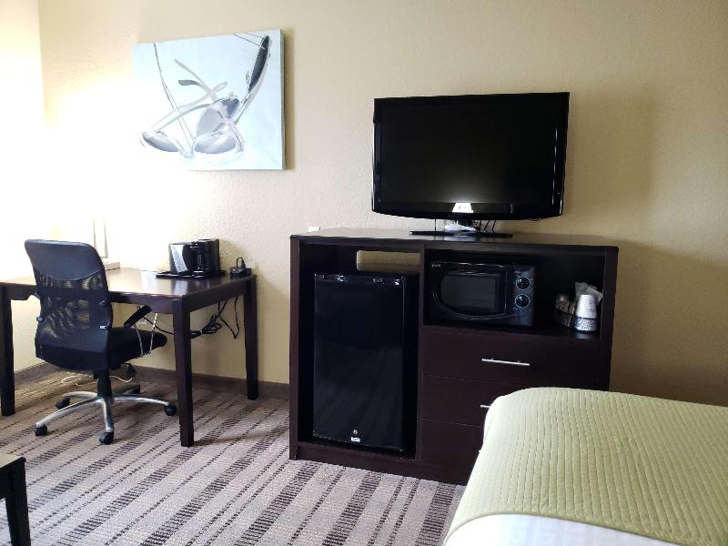 Best Western Edgewater Inn image