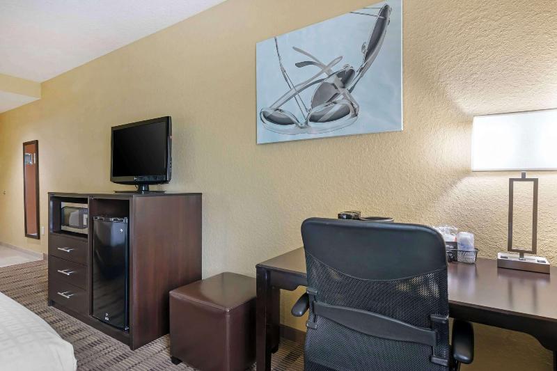 Best Western Edgewater Inn image